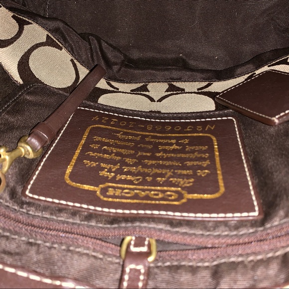 Coach purse - Picture 3 of 5